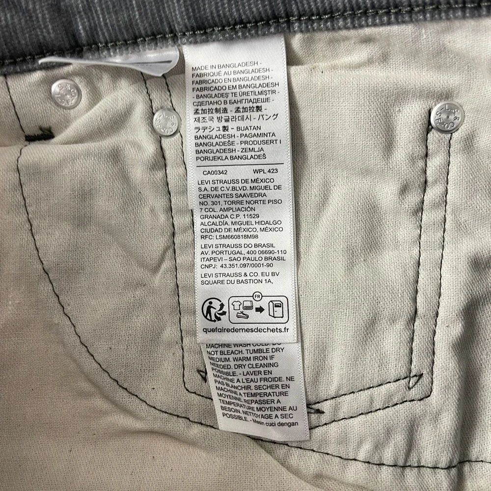 Levi's Pants Men's 32x32 Gray 505 Corduroy Pinwale Regular Fit Straight Preppy